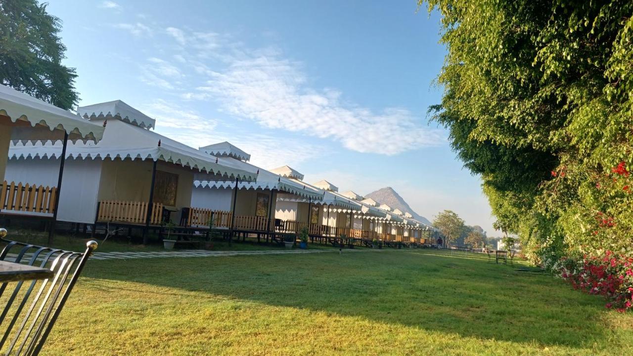 Royal Pushkar Camps- A Luxury Camp Resort ภายนอก รูปภาพ