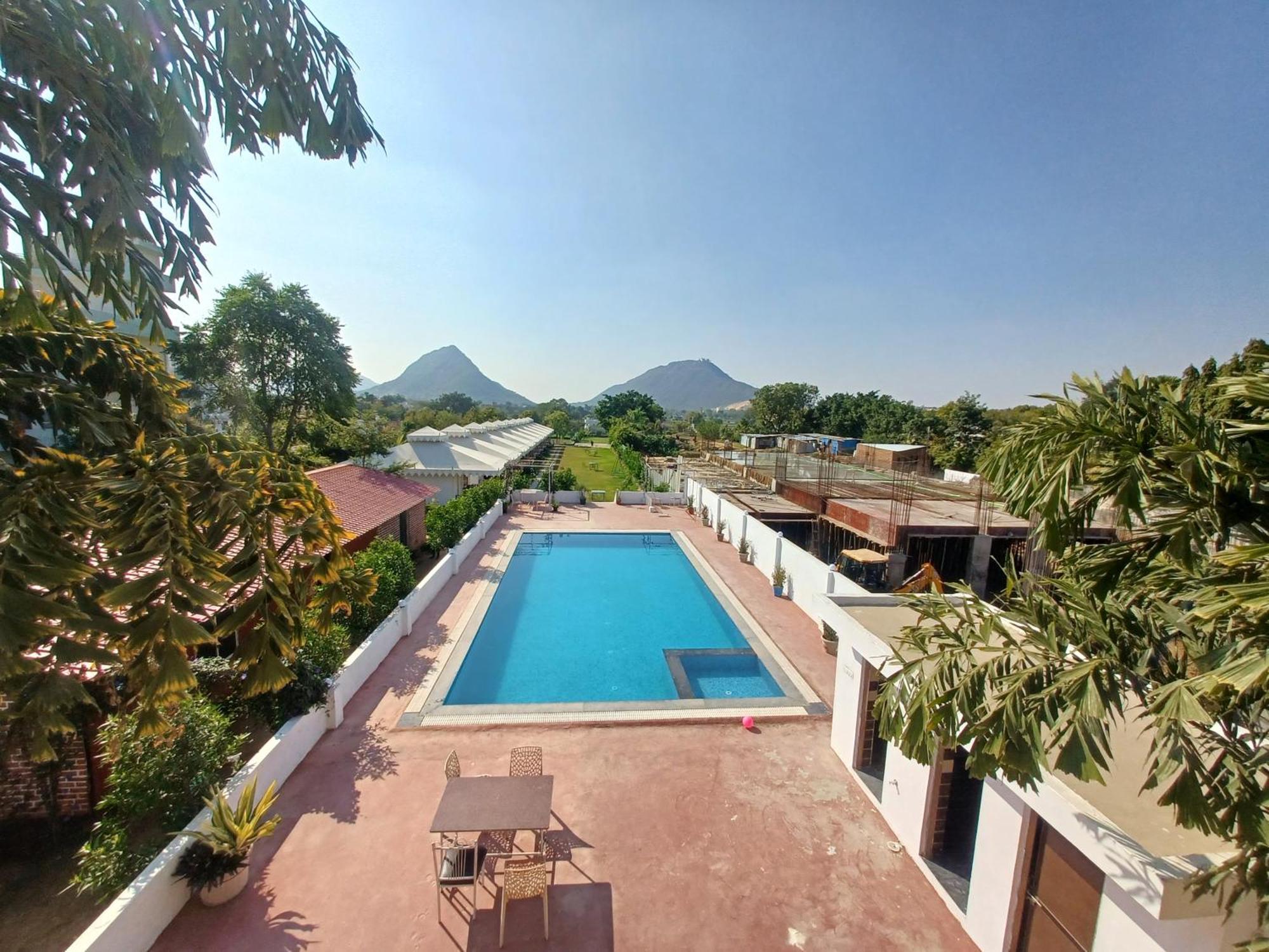 Royal Pushkar Camps- A Luxury Camp Resort ภายนอก รูปภาพ